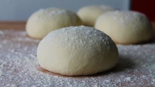 Italienischer Pizzateig Selber Machen Rezept  Italian Pizza Dough Recipe  ENG SUBS [upl. by Ajet]