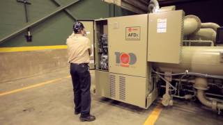 New Trane Series S CenTraVac Chiller Installation [upl. by Belloir]