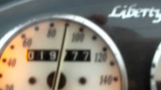 Top speed piaggio liberty 125 cm3mile [upl. by Attela]