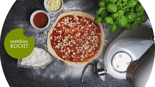 Pizza einfach selbst gemacht  mit der KitchenAid und TschimmHook [upl. by Preston]