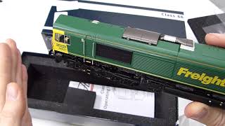 Unboxing Hattons Class 66 model locomotive [upl. by Hatch]