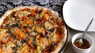 Rezept Pizzateig selber machen [upl. by Ardnatal91]